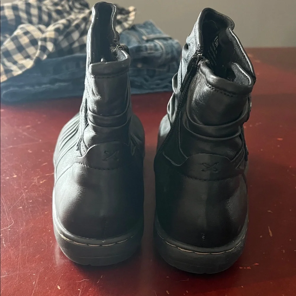 Comfortable Zip-up Cobb Hill Ankle Boots - Picture 5 of 6